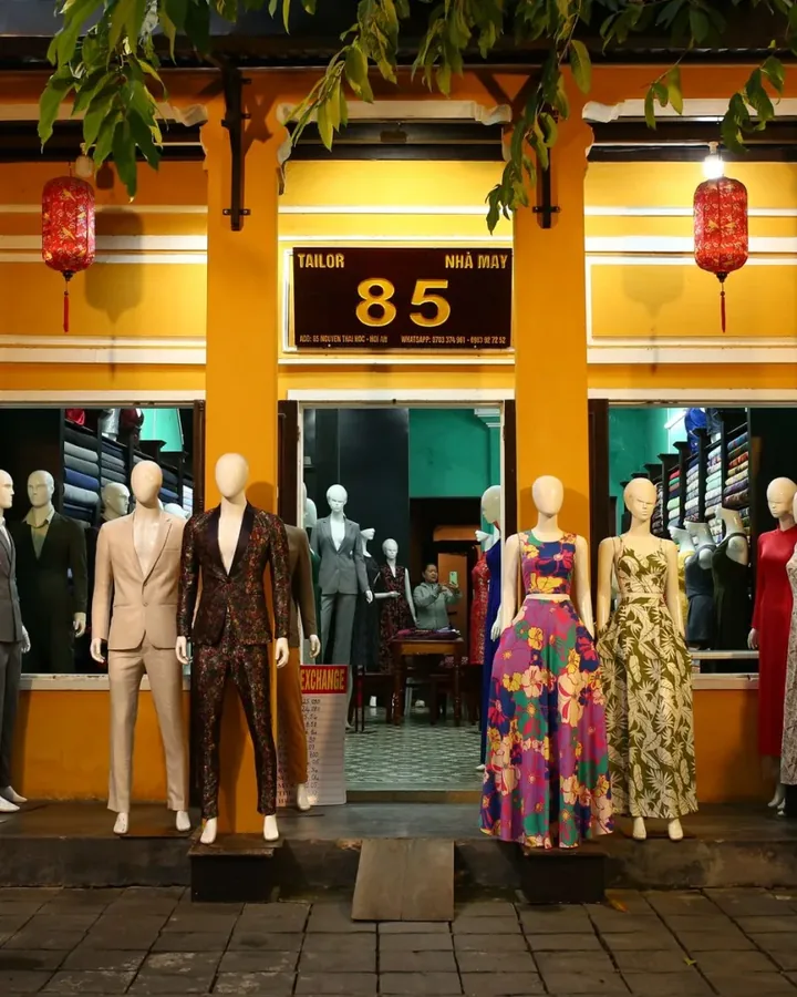Kệ đồ của Phan Thị Hồng 1983